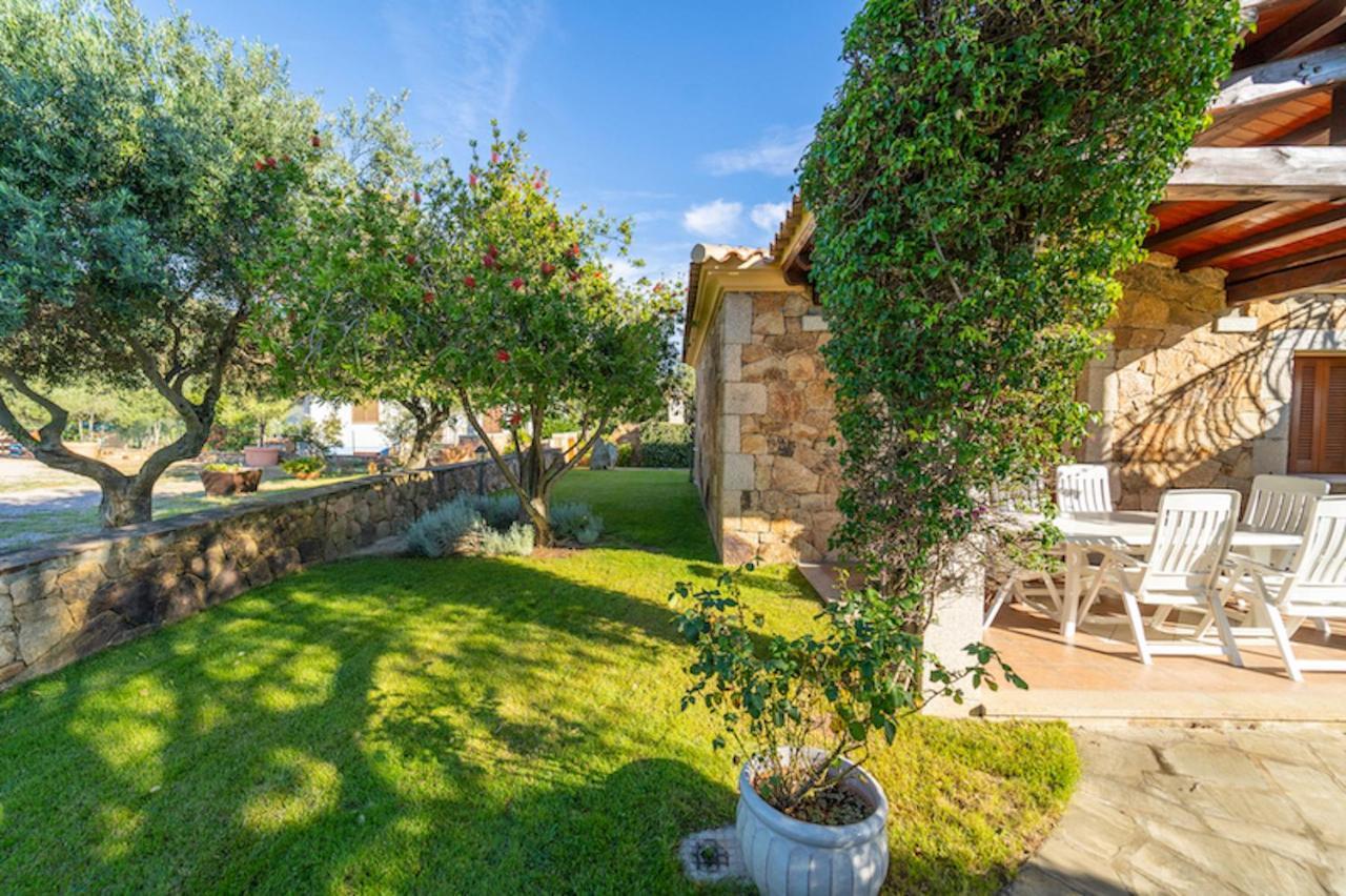 Iss Travel, L'Uddastru Panoramic Apartments - With Private Outdoor Terrace San Teodoro  Exterior photo